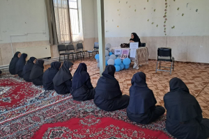 برگزاری جلسه آموزشی به مناسبت هفته سلامت روان در هنرستان مهر کوهپایه