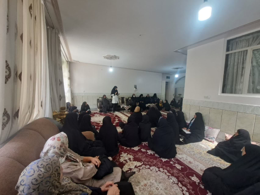  برگزاری جلسه آموزشی همزمان با آغاز هفته ملی بدون دخانیات  و با تأکید بر محور «خانواده‌های عاری از دخانیات، برای نسل بدون دخانیات»