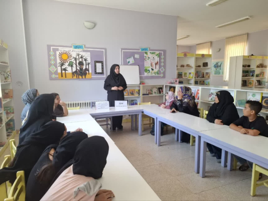 برگزاری جلسه آموزشی پیشگیری و کنترل سوءتغذیه در سنین رشد در کانون پرورش فکری کودکان و نو جوانان کوهپایه