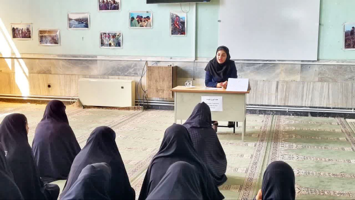 برگزاری کارگاه آموزشی ویژه نوجوانان در سجزی