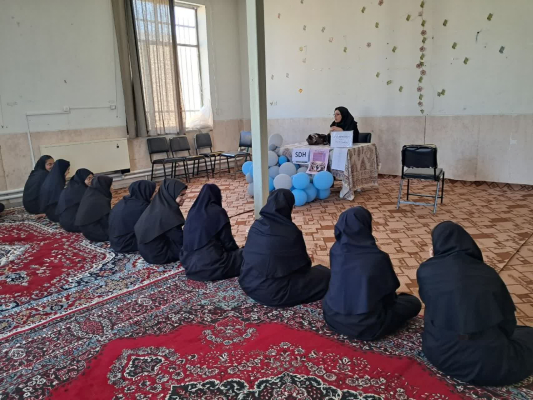 برگزاری جلسه آموزشی به مناسبت هفته سلامت روان در هنرستان مهر کوهپایه