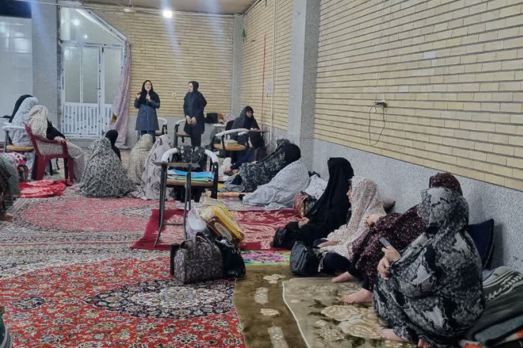 برگزاری جلسه آموزشی برای معتکفین مسجد صاحب الزمان سجزی