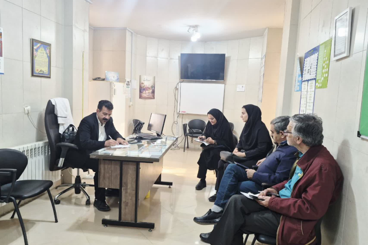 جلسه هماهنگی برنامه تعیین کننده های اجتماعی سلامت SDH و کانون سلامت محلات طرح محله محور شهید سلامی در سجزی و زفره