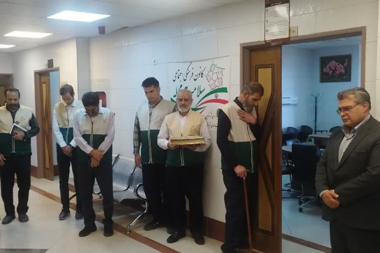 حضور خادم‌یاران رضوی در شبکه کوهپایه به مناسبت دهه کرامت