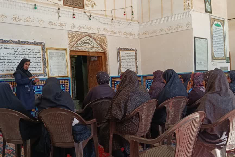 برگزاری جلسه آموزشی به مناسبت هفته واکسیناسیون در روستای امامزاده قاسم