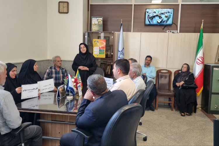 برگزاری جلسه آموزشی تغذیه در اداره ثبت و اسناد شهرستان کوهپایه