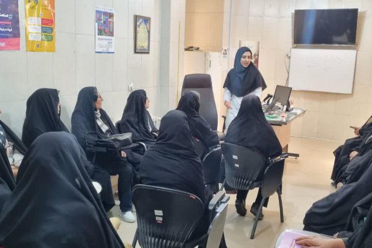 برگزاری جلسه آموزشی در راستای برنامه SDH در مرکز سجزی