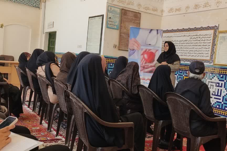 برگزاری جلسه آموزشی سبک زندگی سالم به مناسبت هفته سلامت در آستان مقدس امامزاده قاسم تودشک