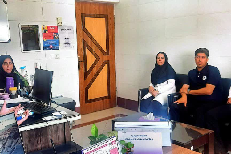 آموزش مدیریت بحران در نیروهای خط مقدم خودکشی