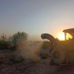 عملیات سمپاشی ابقایی در راستای مبارزه با ناقلین بیماری سالک شهرستان کوهپایه
