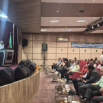 حضور مدیران و کادر ستادی شبکه در همایش آموزشی پیشگیری از حوادث ترافیکی به مناسبت هفته نیروی انتظامی
